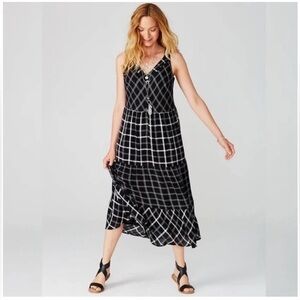 J.Jill Relaxed Plaid Tiered Midi Dress | Coastal Grandma Style | SP